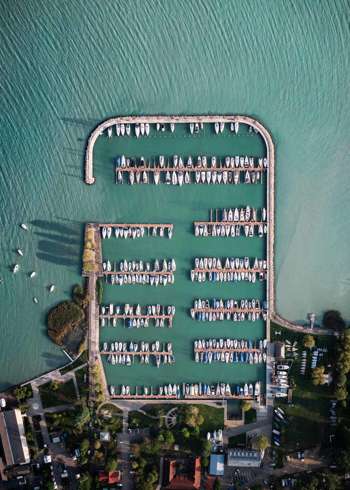 Alsóörs Marina Allo Portre