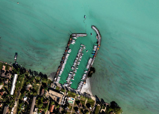 BL YachtClub felülnézetből